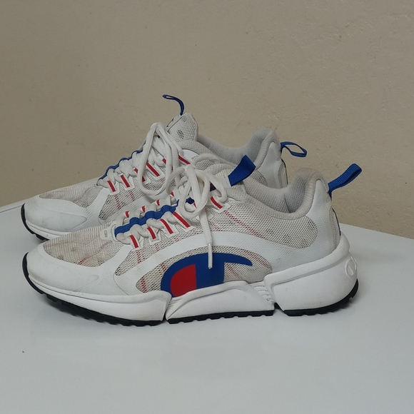 Shoes - Picture 3 of 4